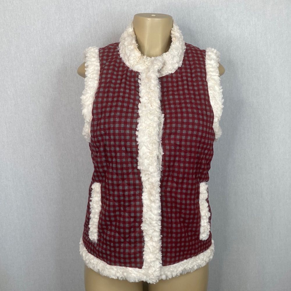 B Sharp Women’s Sz Large Red & Gray Sherpa Detail Quilted Vest Great Condition